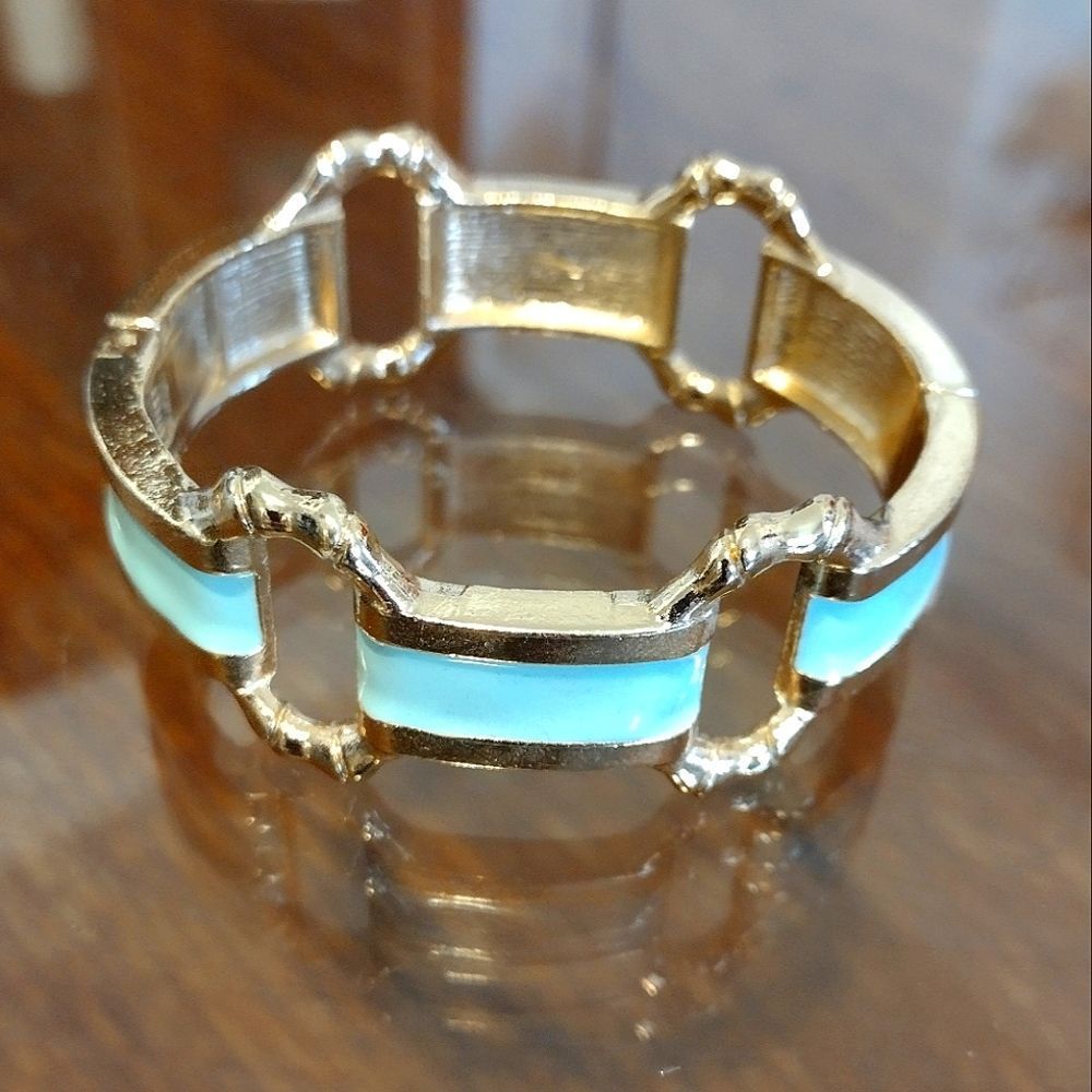 Fornash Bangle
